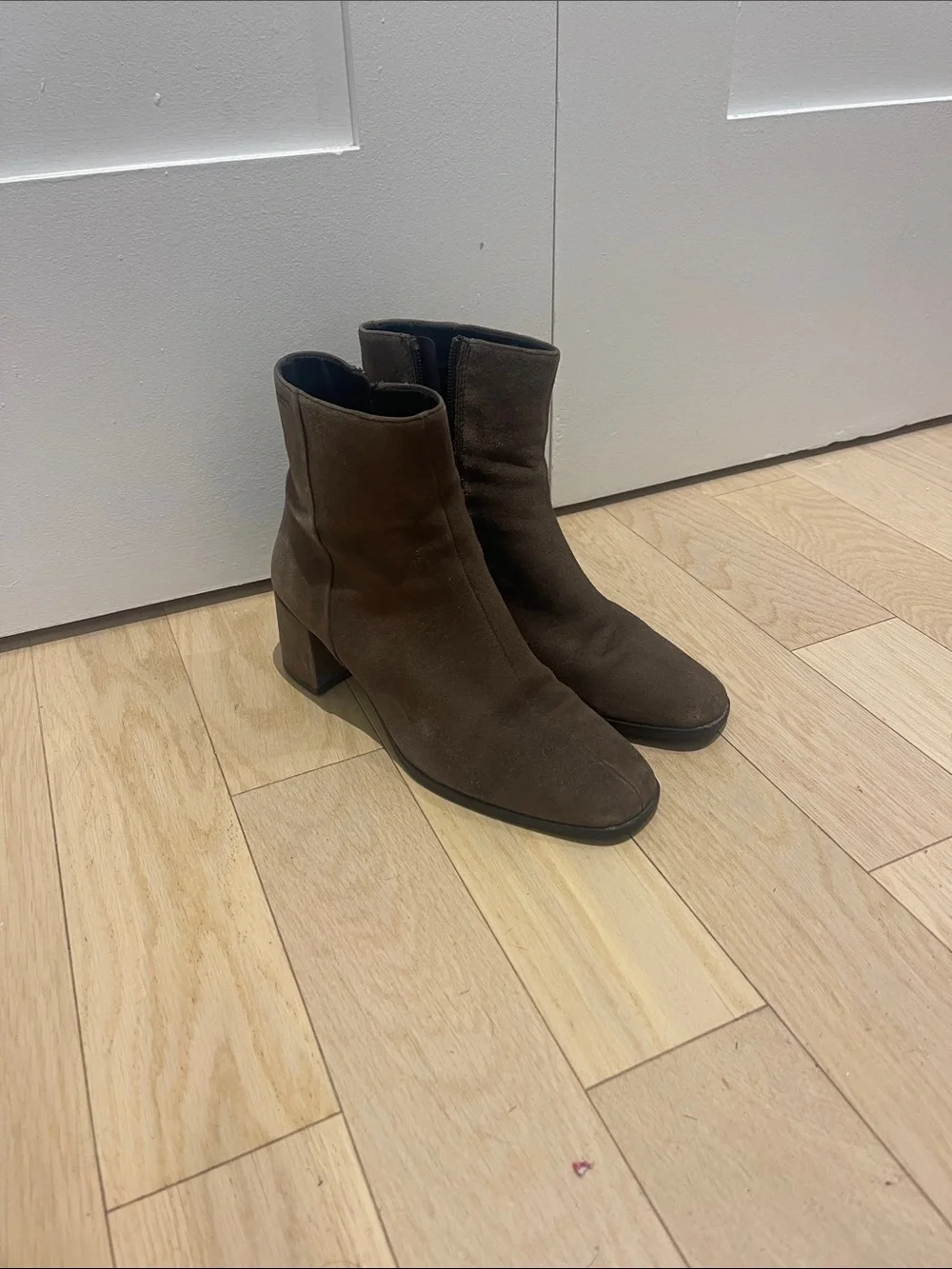 Vagabond Taupe Suede Ankle Boots